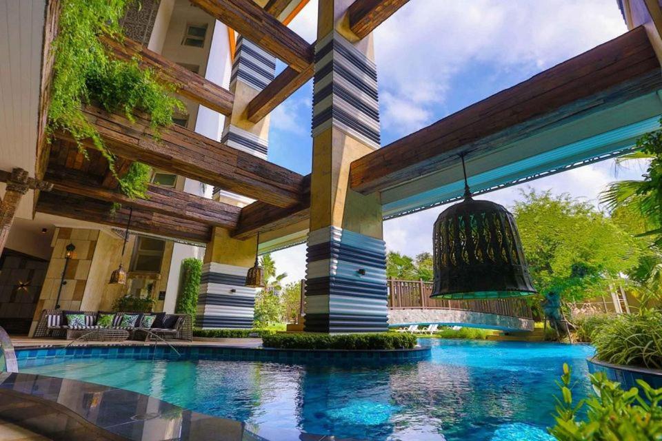 The Riviera Jomtien Studio Sea View High Floor Apartment ภายนอก รูปภาพ